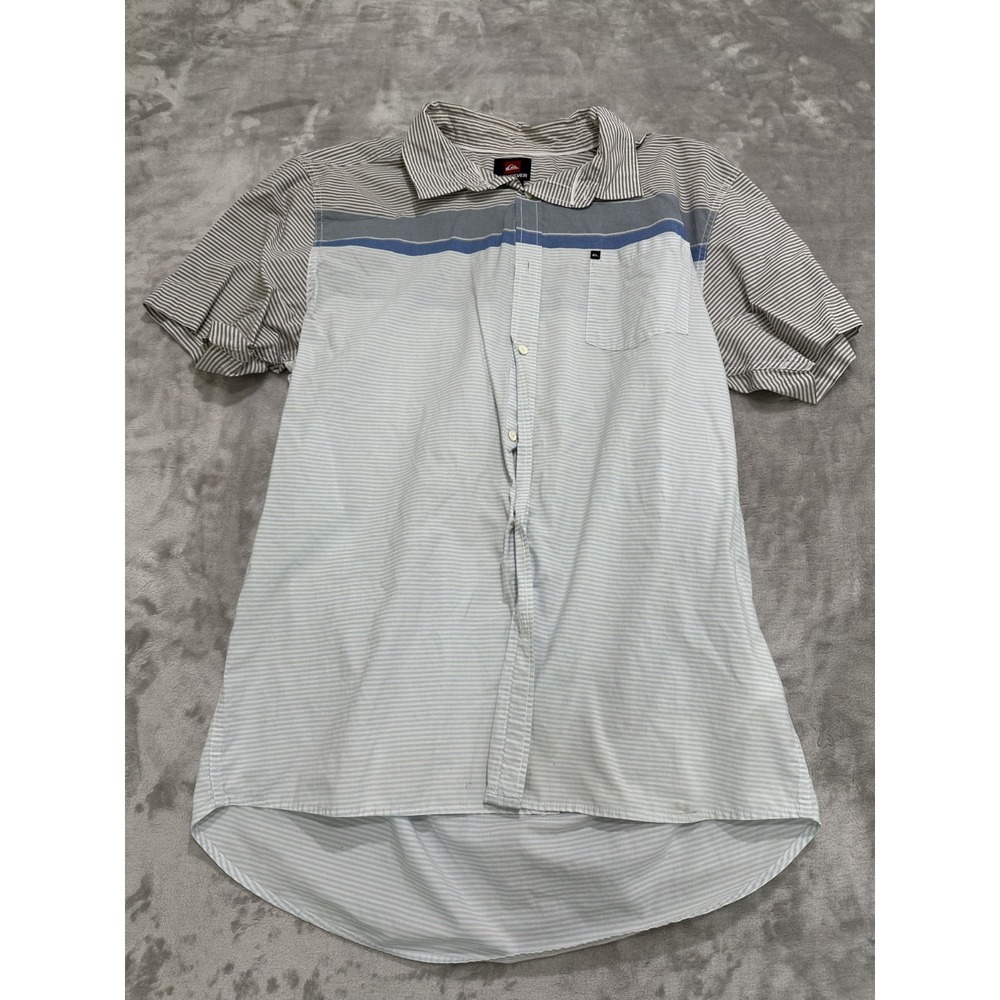 Quiksilver Shirt Mens Size 2XL Gray White Blue Striped‎ Short Sleeve Button Up